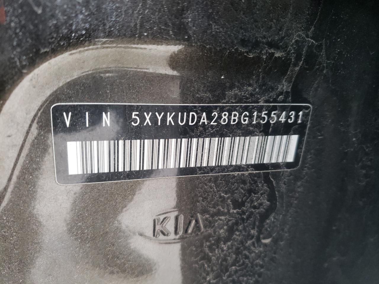 Photo 10 from auction – 2011 KIA SORENTO EX with VIN 5XYKUDA28BG155431