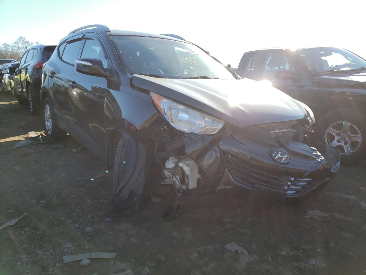 HYUNDAI TUCSON GLS 2013 with VIN KM8JUCAC4DU582200 - Photo from auction