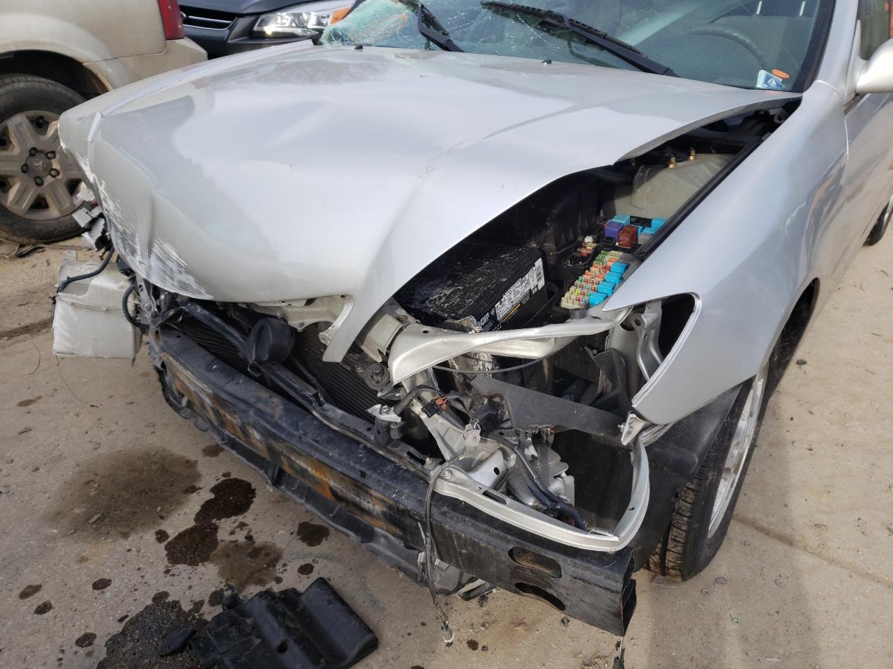 Photo 7 from auction – 2005 TOYOTA CAMRY LE with VIN 4T1BE32K25U990316
