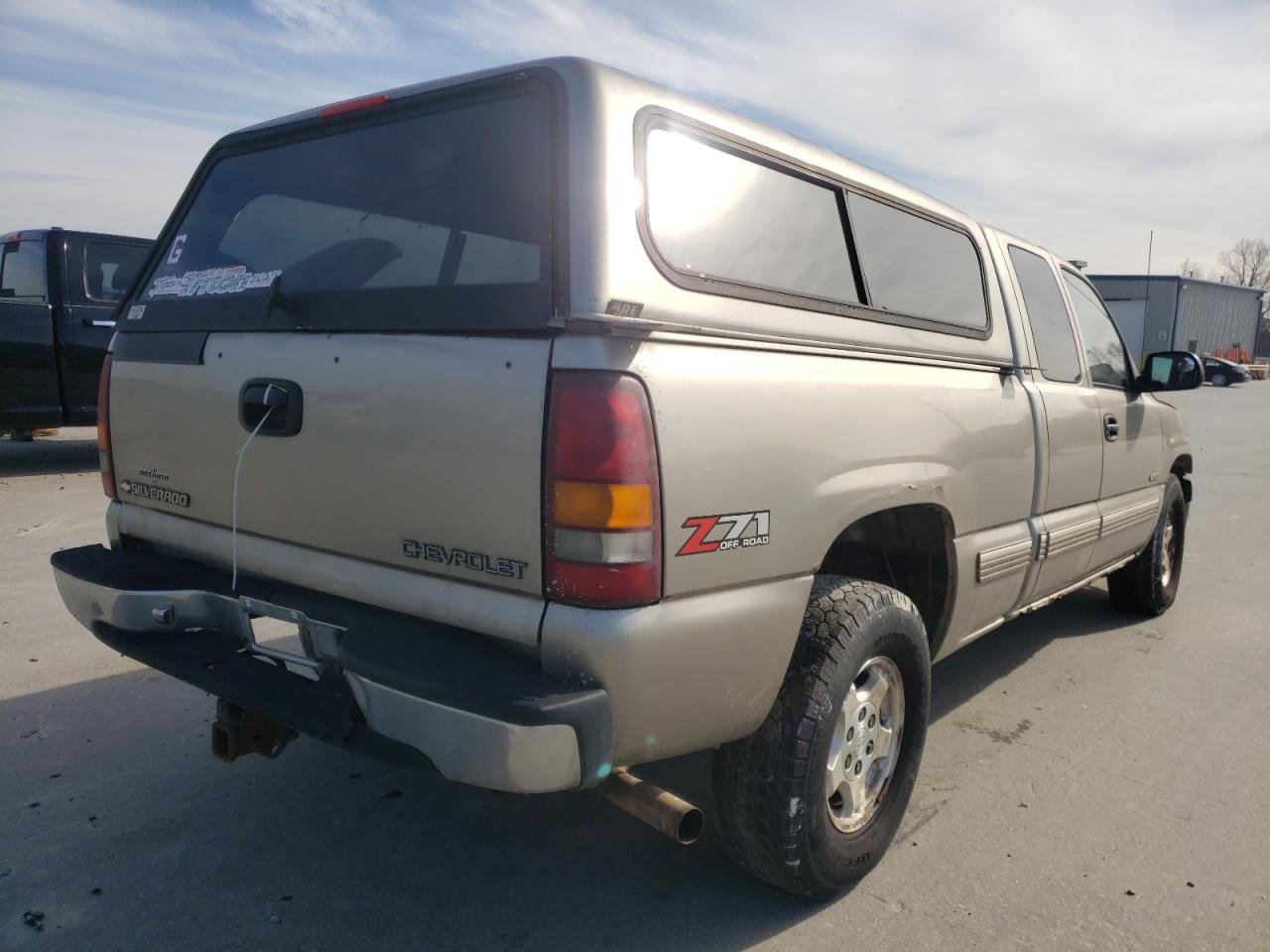 Photo 4 from auction – 2000 CHEVROLET SILVERADO with VIN 2GCEK19T0Y1328764