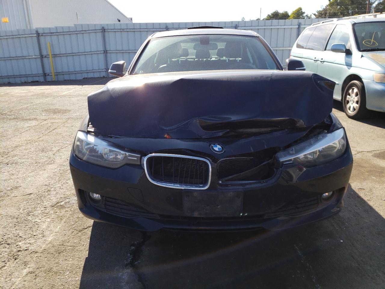 Photo 9 from auction – 2014 BMW 328 D XDRI with VIN WBA3D5C54EKX99232