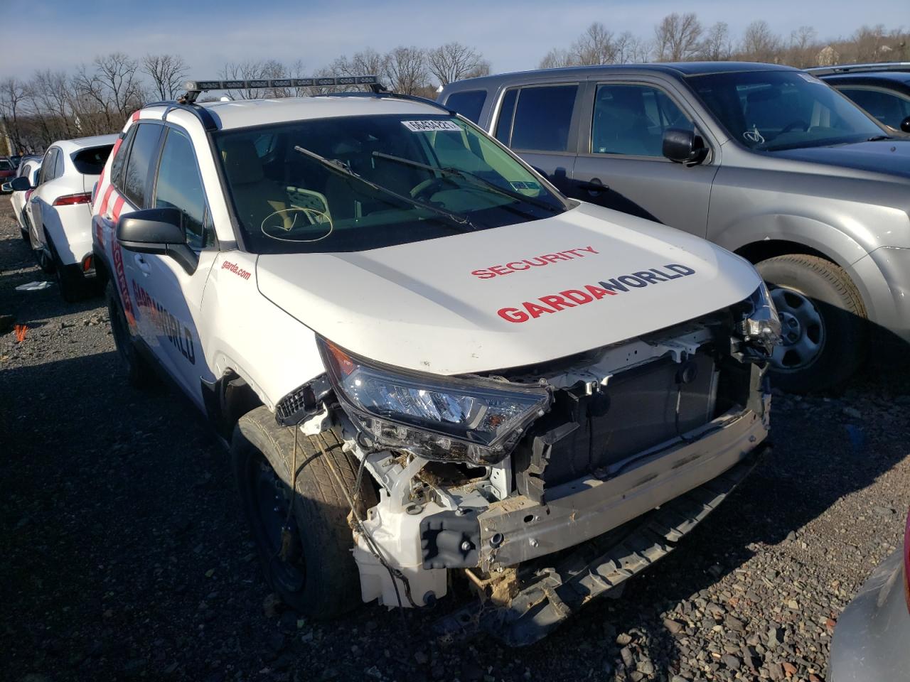 TOYOTA RAV4 LE 2019 with VIN JTMF1RFV0KD046583 - Photo from auction