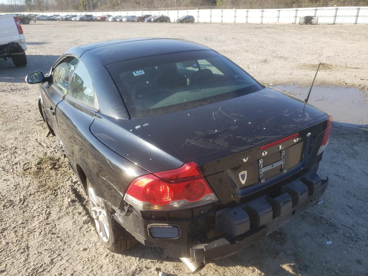 Photo 3 from auction – 2009 VOLVO C70 T5 with VIN YV1MC67299J071721