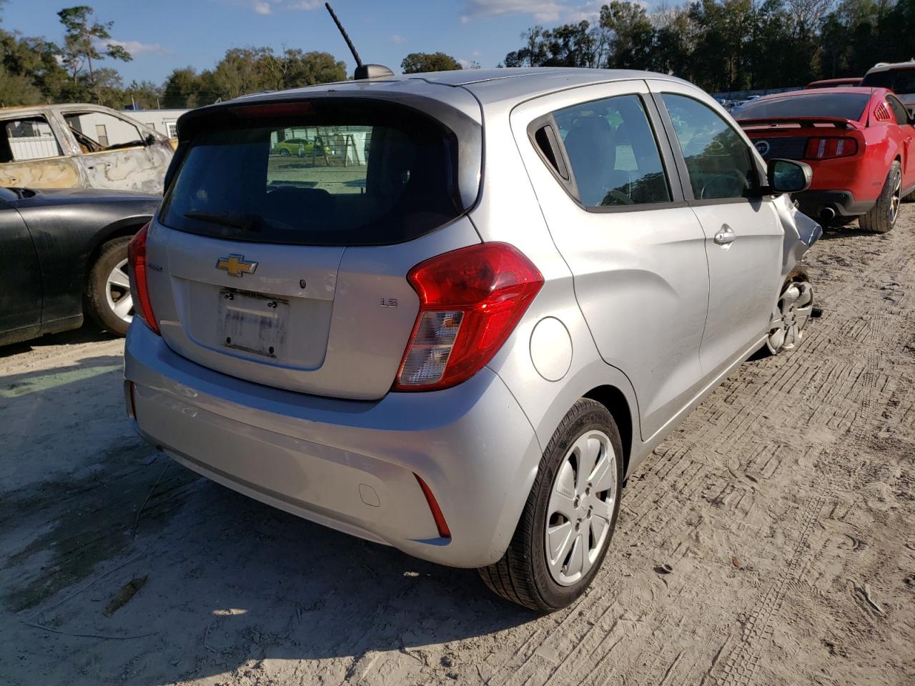 Photo 4 from auction – 2016 CHEVROLET SPARK LS with VIN KL8CB6SA3GC619757