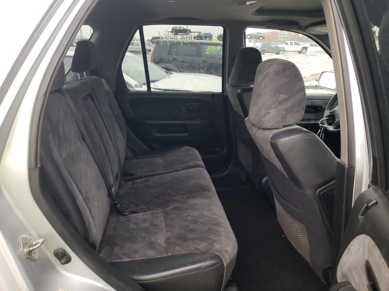Photo 6 from auction – 2004 HONDA CR-V EX with VIN SHSRD78854U206185
