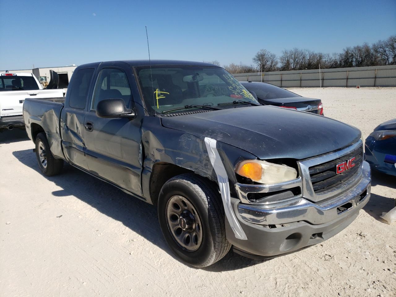 GMC NEW SIERRA 2007 with VIN 1GTEC19X67Z148582 - Photo from auction