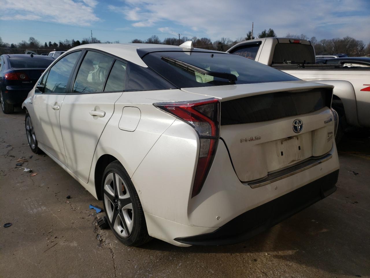 Photo 3 from auction – 2017 TOYOTA PRIUS with VIN JTDKARFU1H3047973