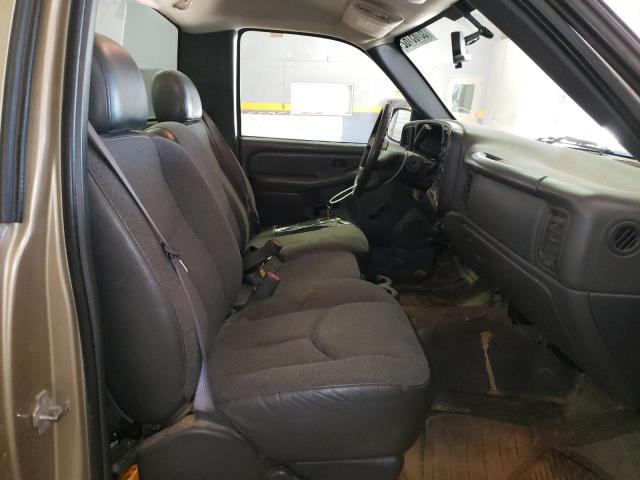 Photo 5 from auction – 2005 CHEVROLET SILVERADO with VIN 1GCEC14X95Z315361