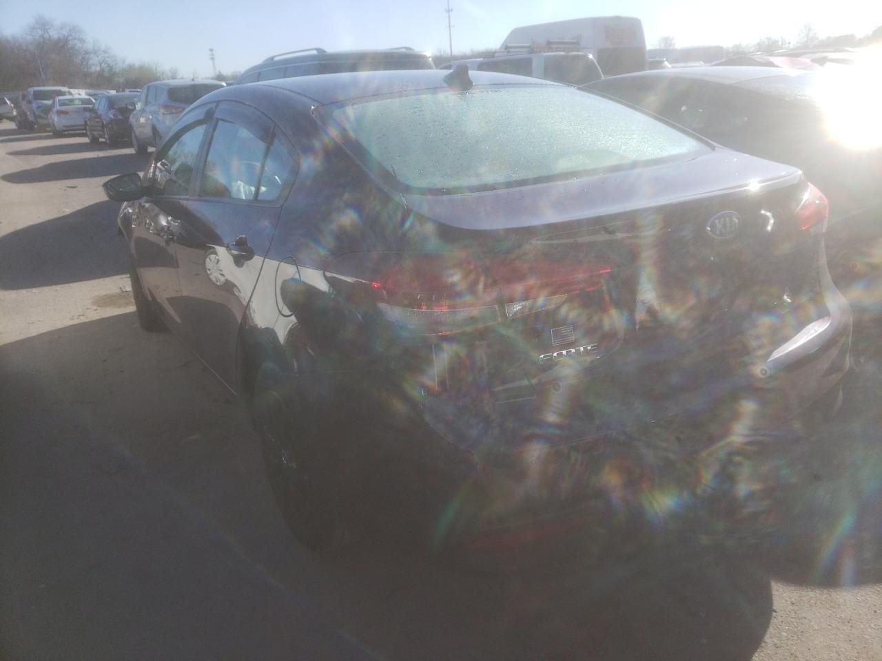 Photo 3 from auction – 2018 KIA FORTE LX with VIN 3KPFK4A74JE246470