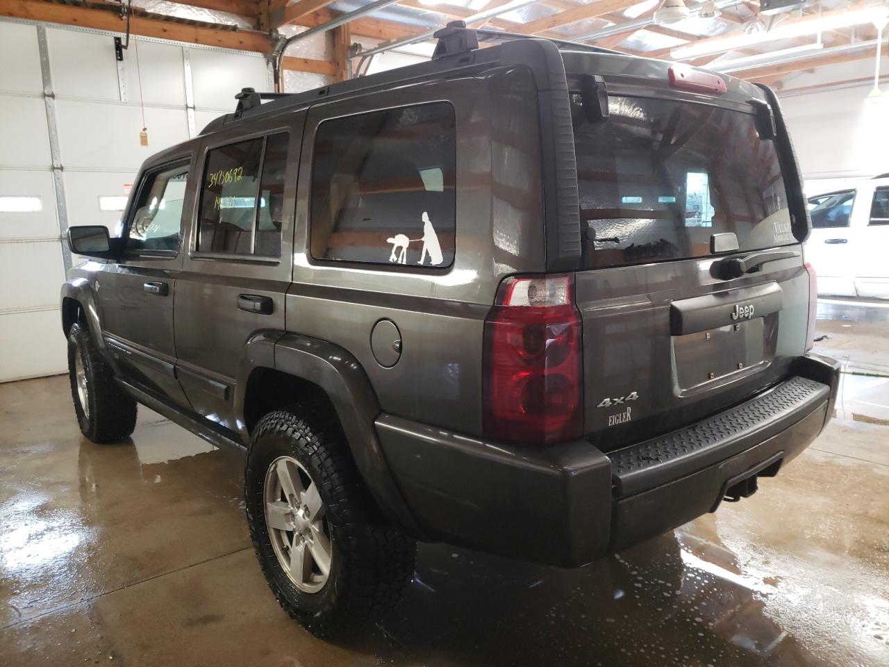 Photo 3 from auction – 2006 JEEP COMMANDER with VIN 1J8HG48N46C104139