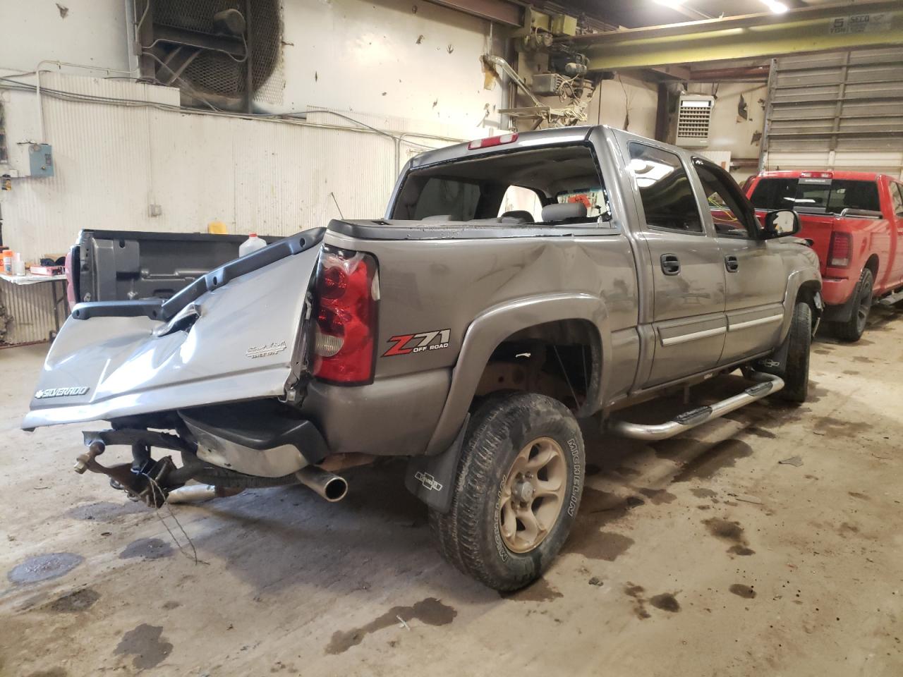 Photo 4 from auction – 2006 CHEVROLET SILVERADO with VIN 2GCEK13T061189662