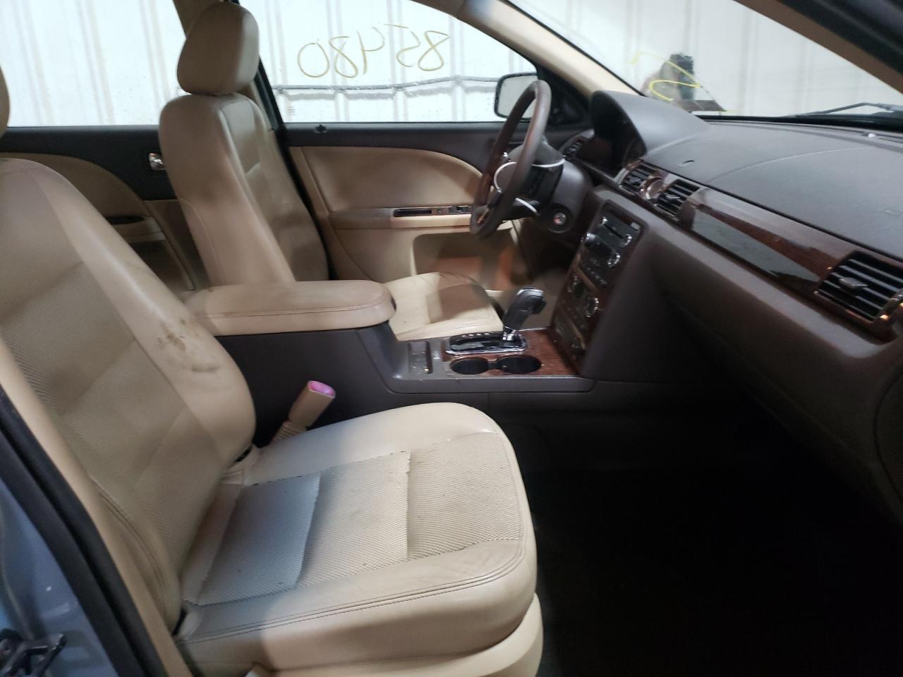 Photo 5 from auction – 2008 FORD TAURUS LIM with VIN 1FAHP25W18G144608