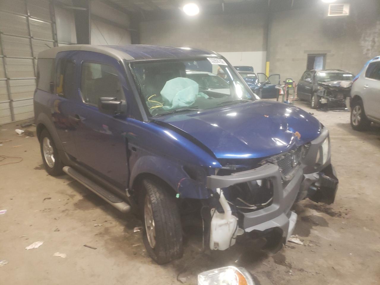 HONDA ELEMENT EX 2004 с VIN 5J6YH28544L036151 - Фото с аукциона