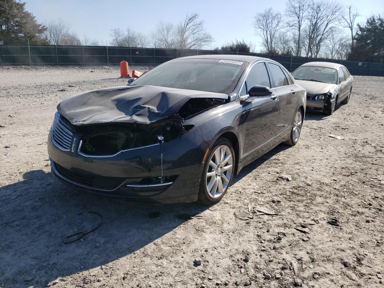 Photo 2 from auction – 2014 LINCOLN MKZ with VIN 3LN6L2G90ER835391