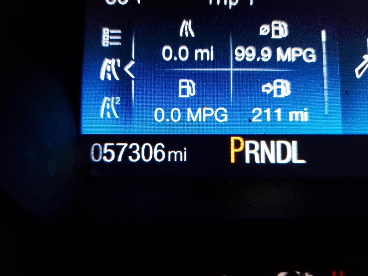 Photo 8 from auction – 2017 FORD FOCUS SE with VIN 1FADP3F28HL234989