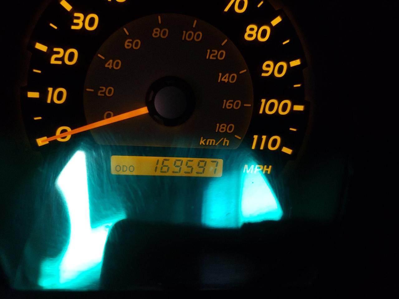 Photo 8 from auction – 2003 TOYOTA 4RUNNER SR with VIN JTEBU14R330015071