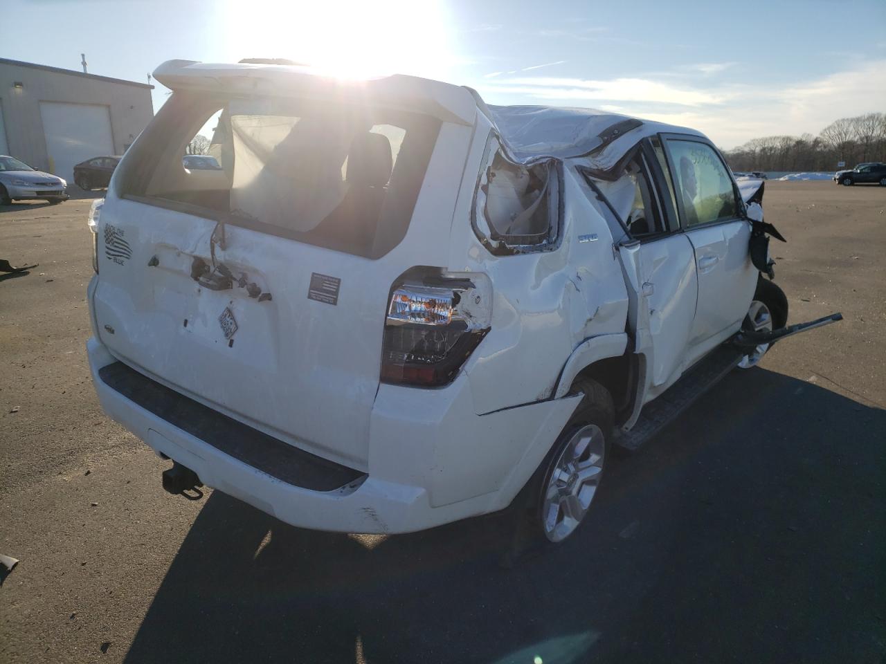 Photo 4 from auction – 2019 TOYOTA 4 RUNNER with VIN JTEBU5JR3K5666035