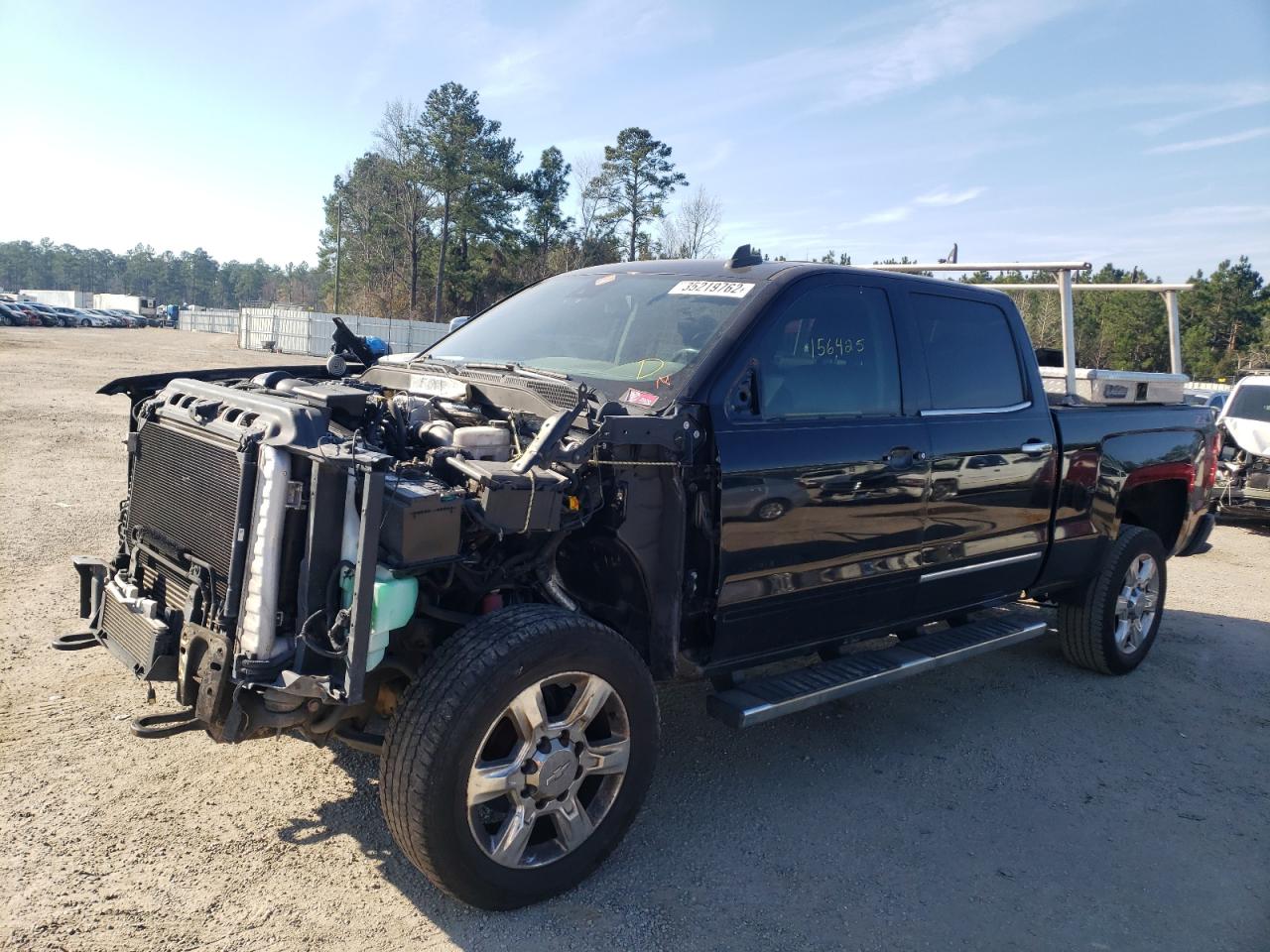 Photo 2 from auction – 2018 CHEVROLET SILVERADO with VIN 1GC1KWEY3JF187622
