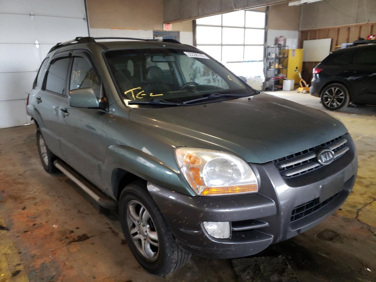 KIA SPORTAGE E 2008 with VIN KNDJF723287517841 - Photo from auction