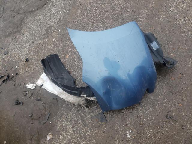 Photo 9 from auction – 2004 TOYOTA PRIUS with VIN JTDKB20U040008607