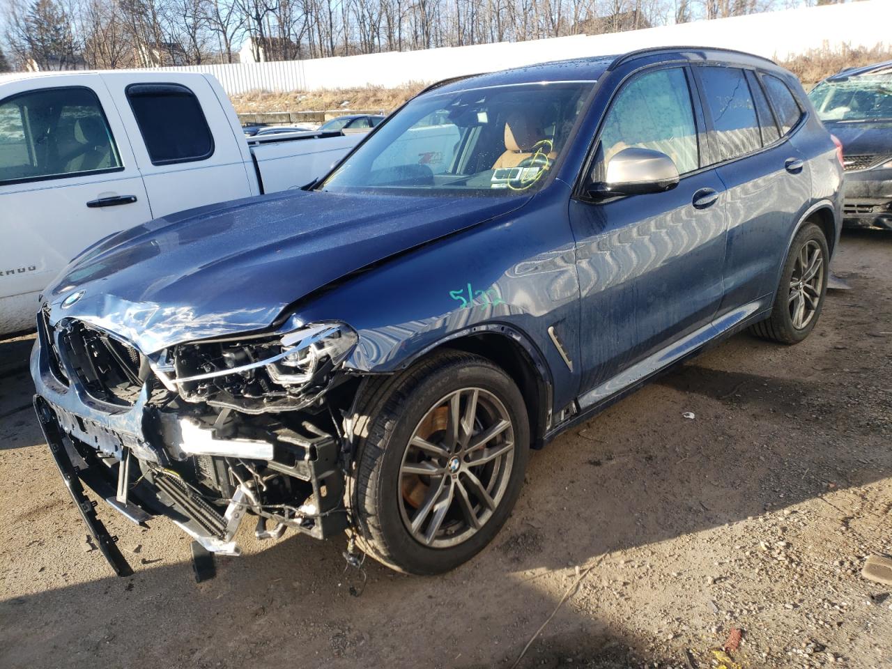 Photo 2 from auction – 2019 BMW X3 XDRIVEM with VIN 5UXTS3C52KLR72621