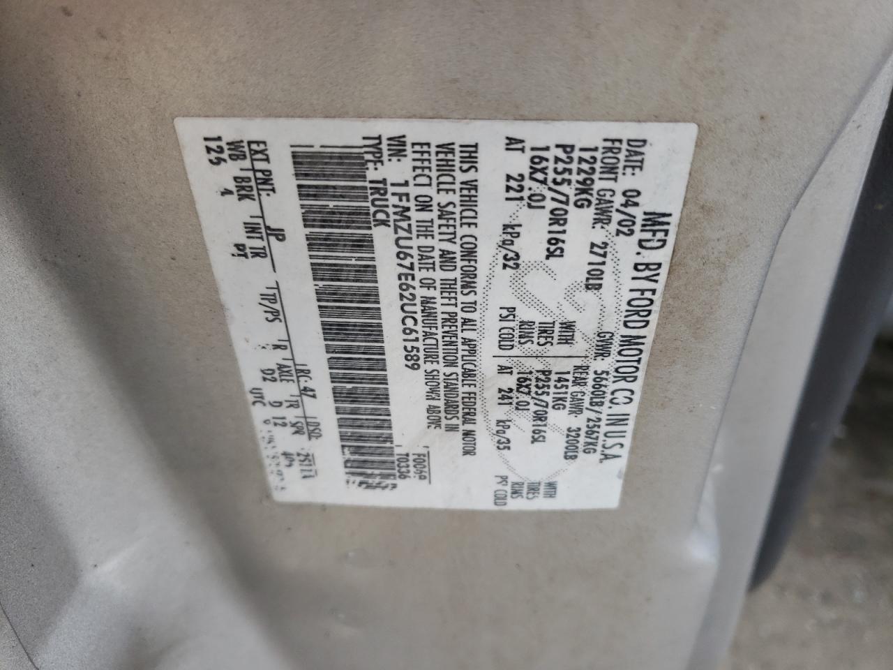 Photo 10 from auction – 2002 FORD EXPLORER S with VIN 1FMZU67E62UC61589