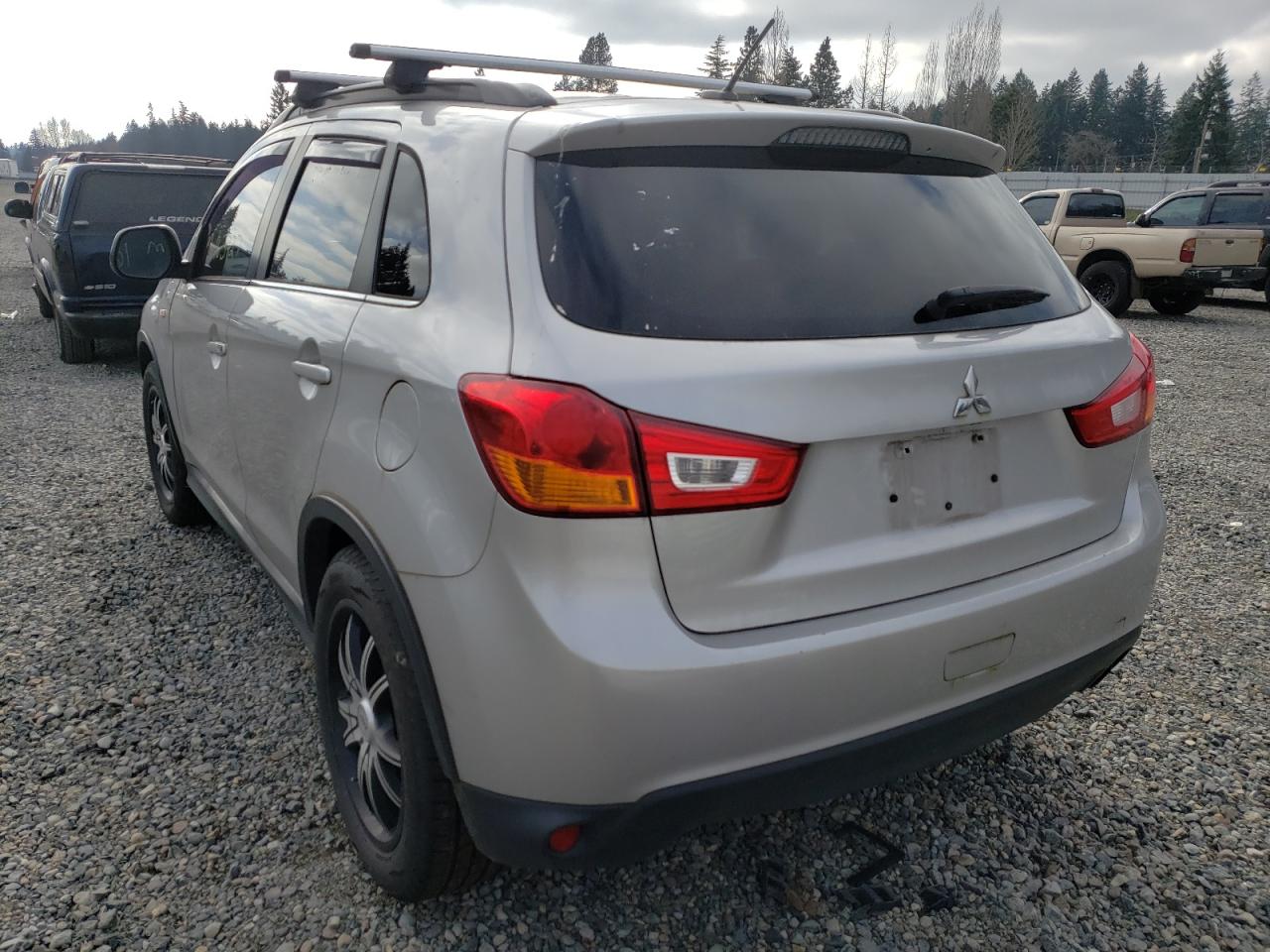 Photo 3 from auction – 2013 MITSUBISHI OUTLANDER with VIN 4A4AR5AU5DE018326