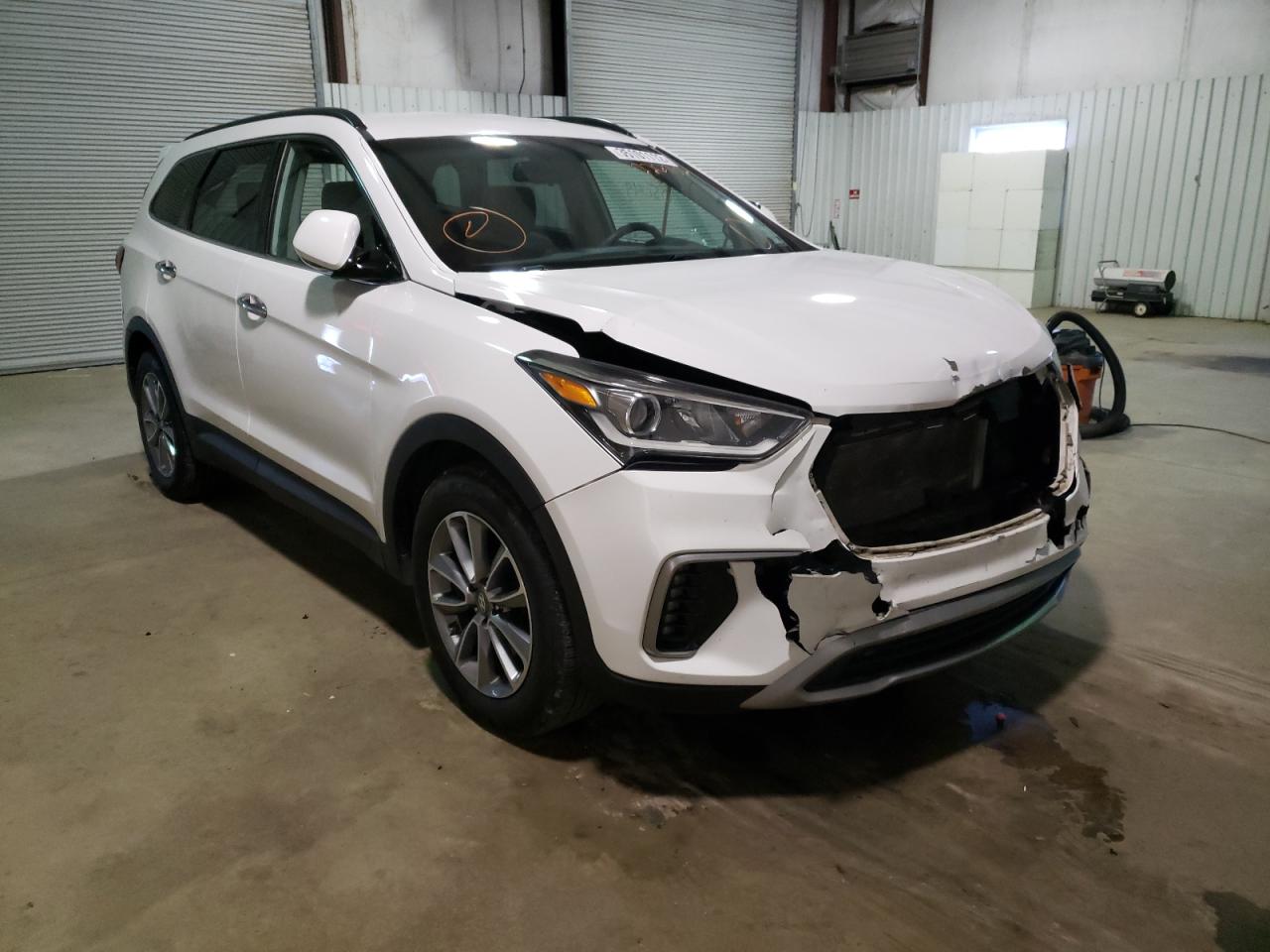 Photo 1 from auction – 2017 HYUNDAI SANTA FE S with VIN KM8SMDHF2HU226702