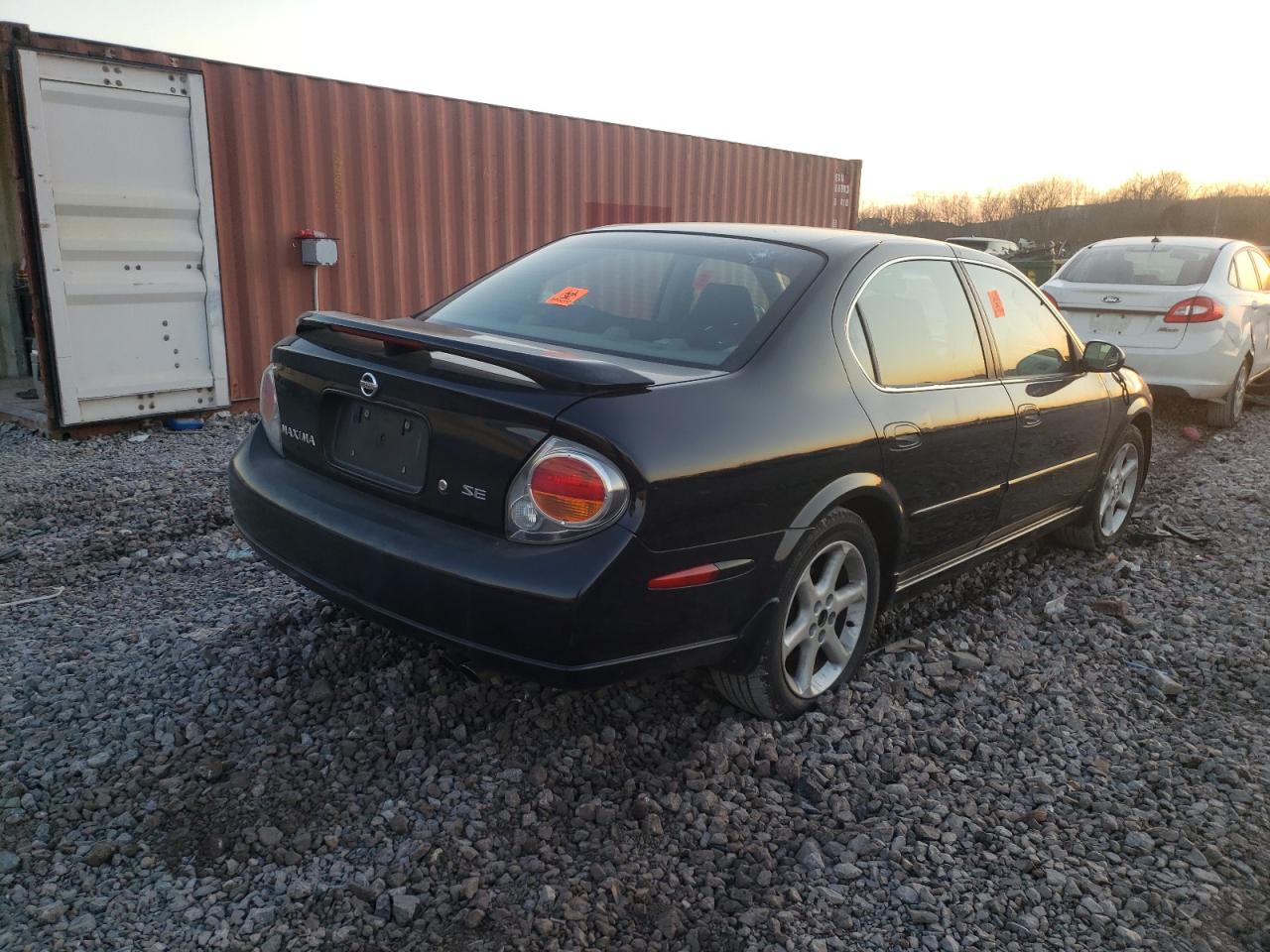 Photo 4 from auction – 2003 NISSAN MAXIMA GLE with VIN JN1DA31D83T505632
