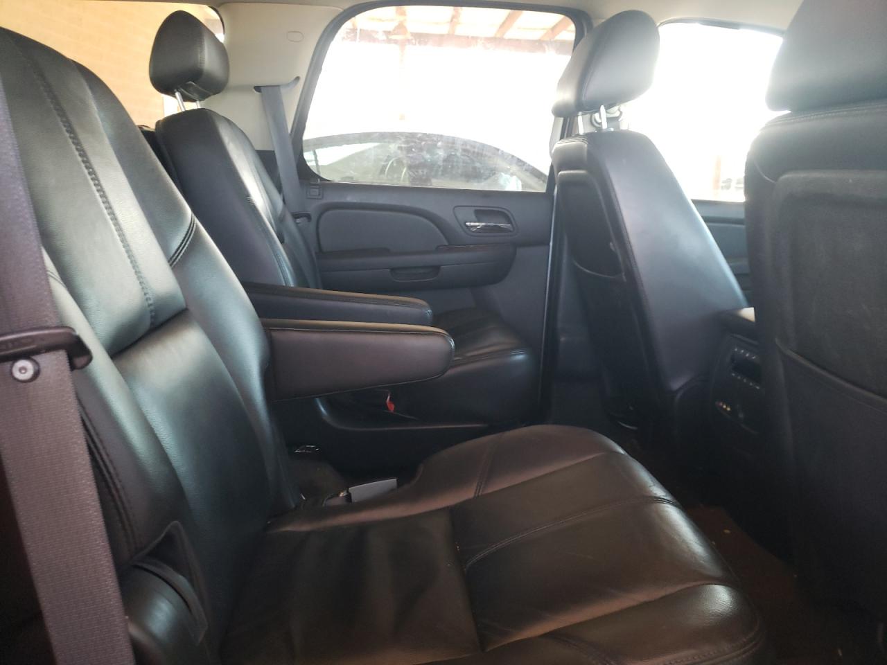 Photo 6 from auction – 2010 GMC YUKON SLT with VIN 1GKUCCE09AR141377