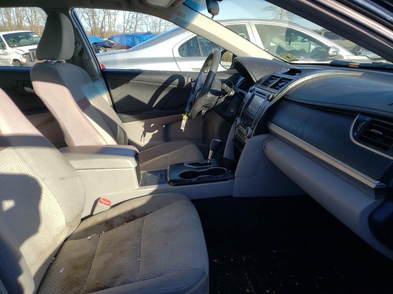 Photo 5 from auction – 2012 TOYOTA CAMRY BASE with VIN 4T1BF1FK9CU188144