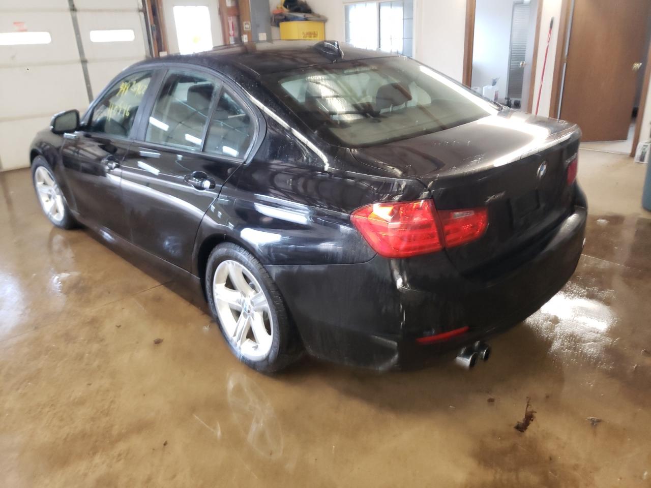 صورة رقم 3 من المزاد - 2013 BMW 328 XI مع VIN WBA3B3C50DF145913
