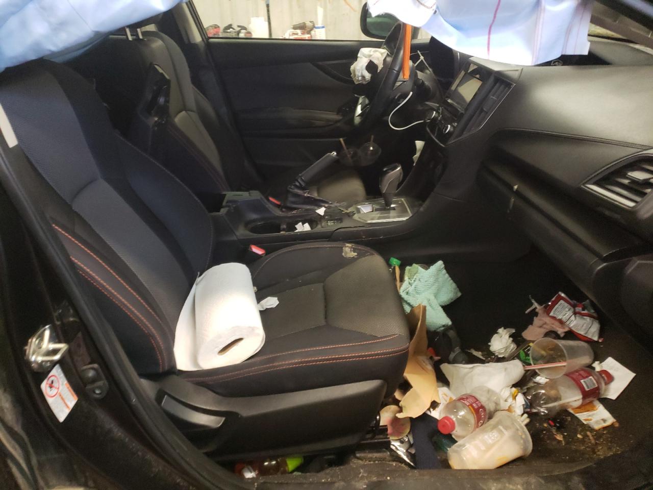 Photo 5 from auction – 2019 SUBARU CROSSTREK with VIN JF2GTAECXK8354404