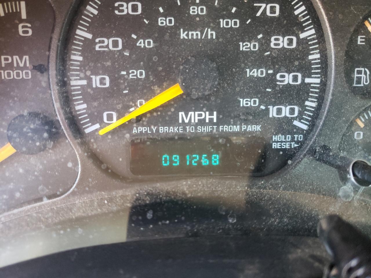 Photo 8 from auction – 2001 CHEVROLET SILVERADO with VIN 2GCEC19T911100183
