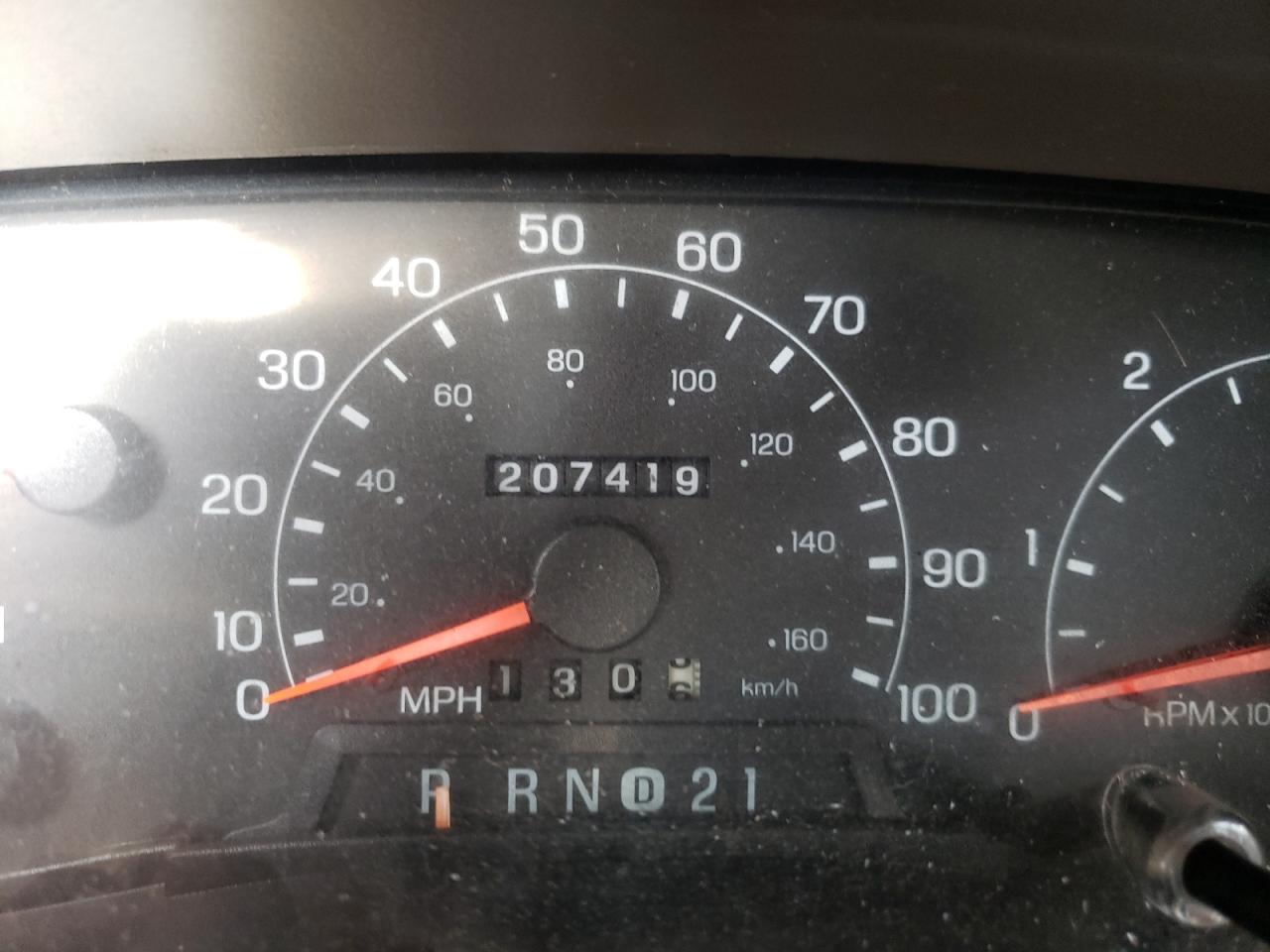 Photo 8 from auction – 2000 FORD EXCURSION with VIN 1FMNU41S6YEB86753