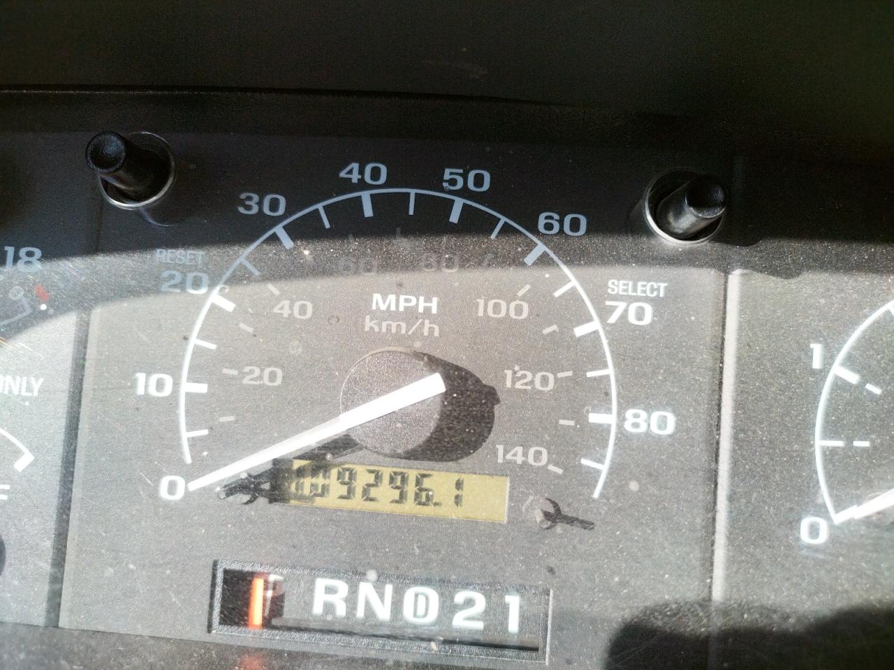 Photo 8 from auction – 1997 FORD F250 with VIN 1FTHX25F0VEC47682