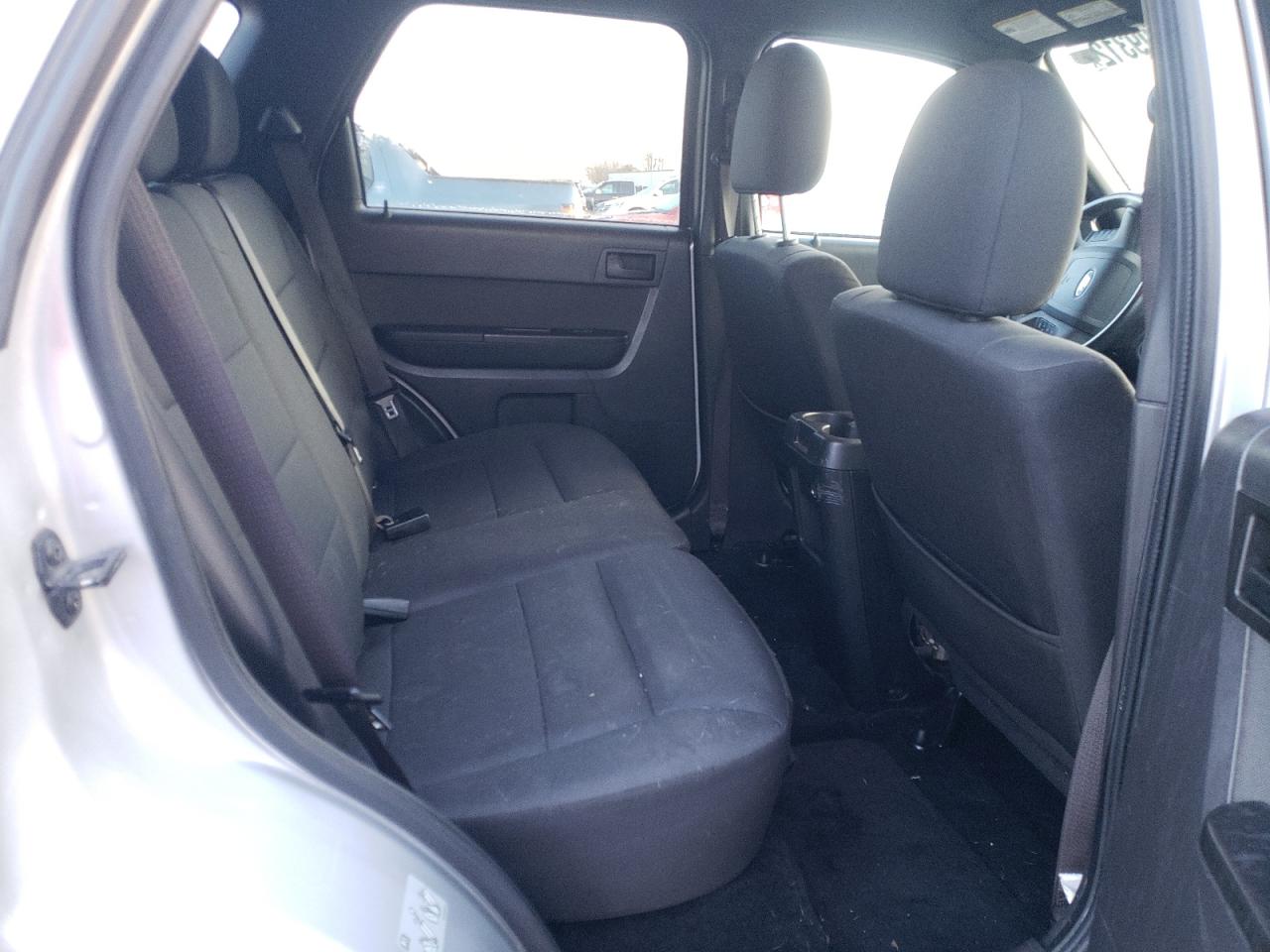 Photo 6 from auction – 2012 FORD ESCAPE XLT with VIN 1FMCU9DG0CKA27796