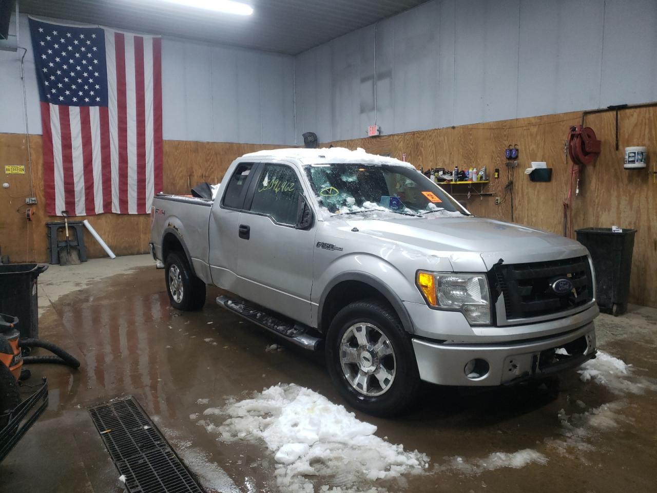 FORD F150 SUPER 2010 with VIN 1FTFX1EV5AFB68361 - Photo from auction