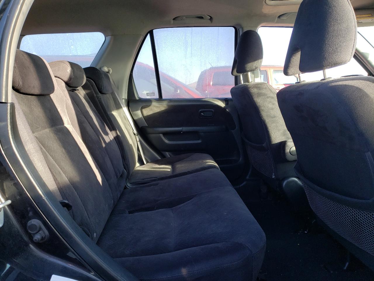 Photo 6 from auction – 2005 HONDA CR-V EX with VIN JHLRD78855C023345