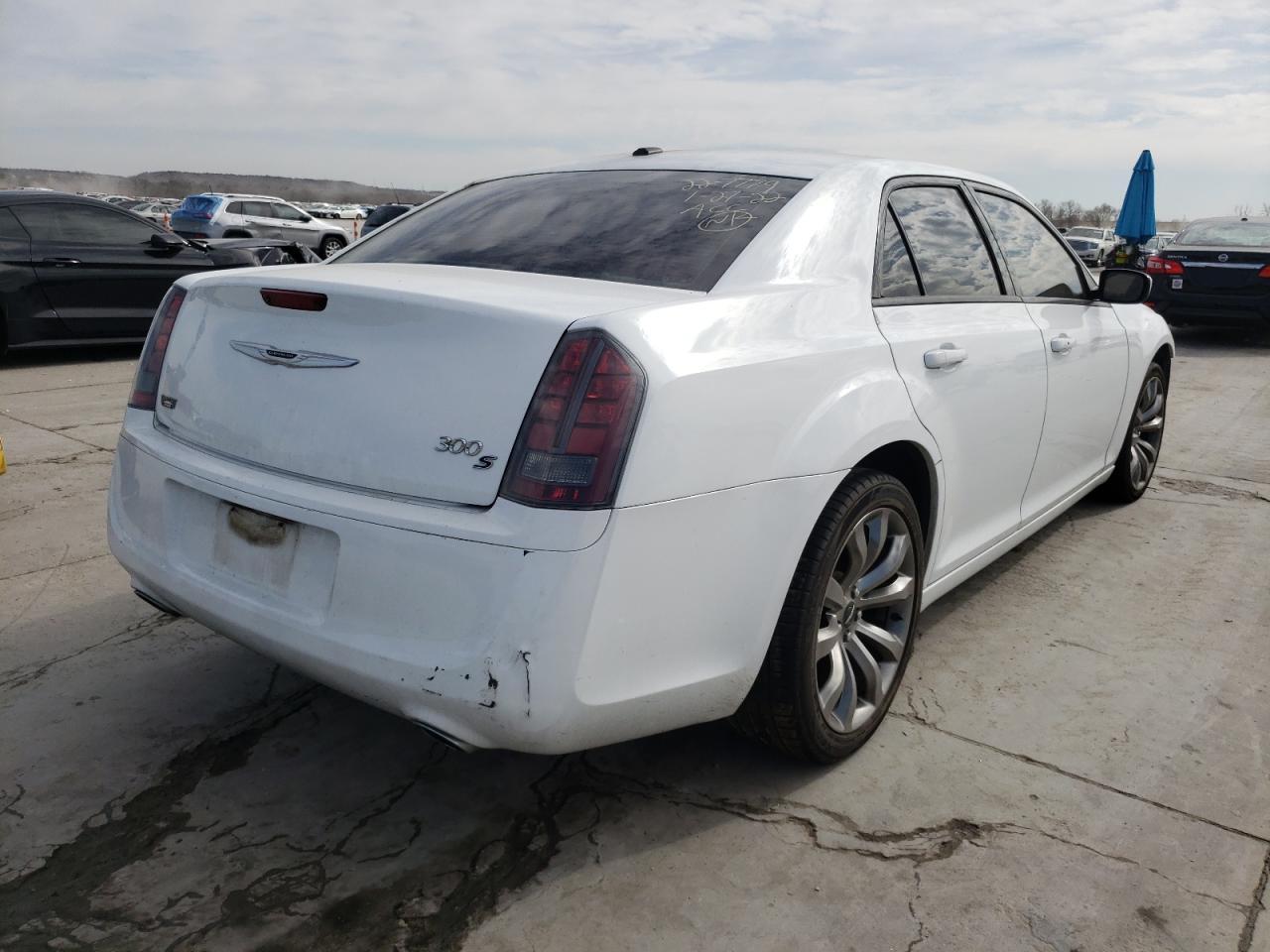 Фото 4 с аукциона – 2014 CHRYSLER 300 S с VIN 2C3CCABG5EH365480
