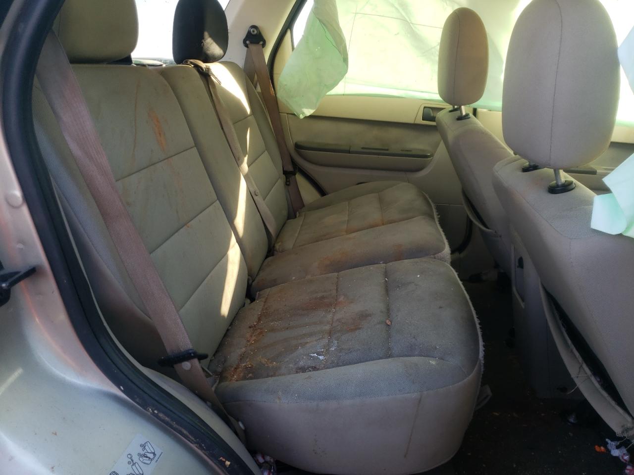 Photo 6 from auction – 2010 FORD ESCAPE XLT with VIN 1FMCU0DG0AKC44483