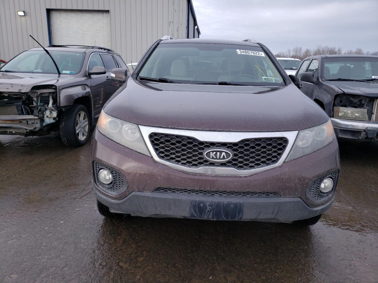 Photo 9 from auction – 2011 KIA SORENTO BA with VIN 5XYKT3A11BG160426