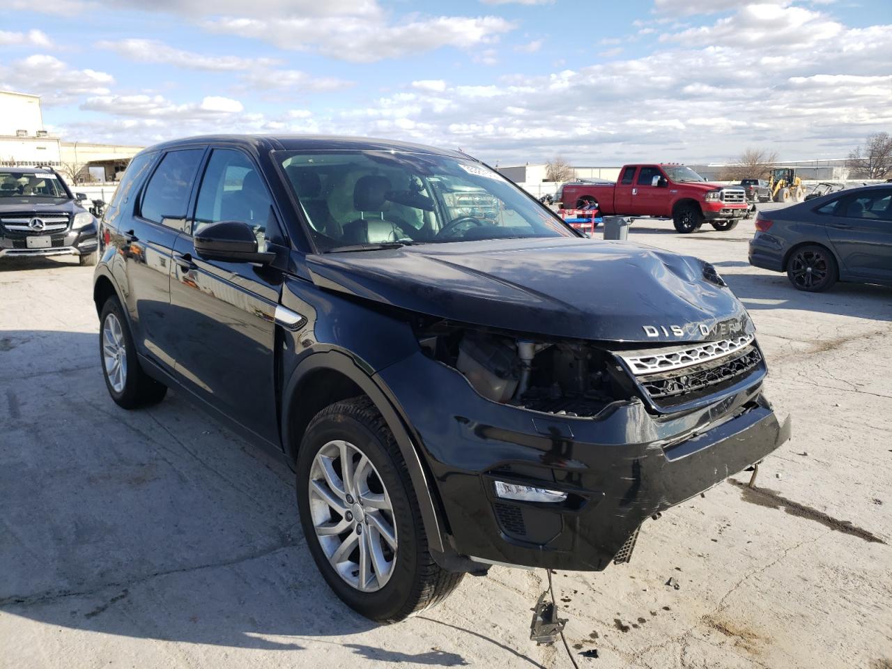 LAND ROVER DISCOVERY 2016 with VIN SALCR2BG1GH632972 - Photo from auction