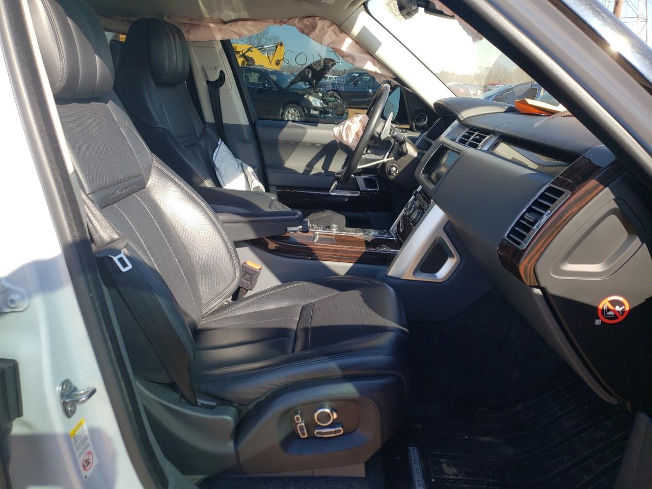Photo 5 from auction – 2017 LAND ROVER RANGE ROVE with VIN SALGW3FE9HA326086