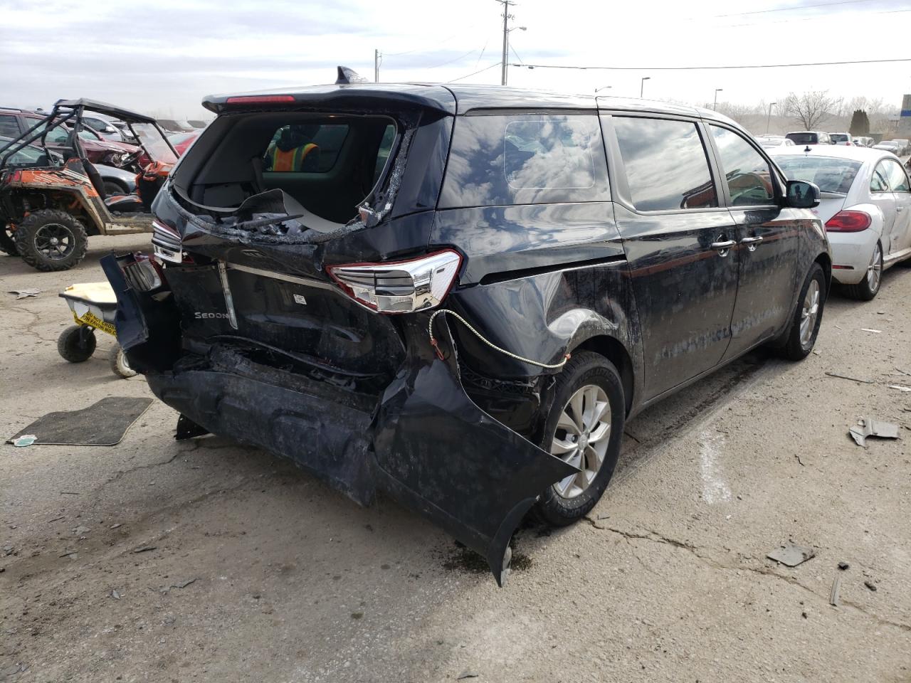Photo 4 from auction – 2019 KIA SEDONA L with VIN KNDMA5C17K6508451