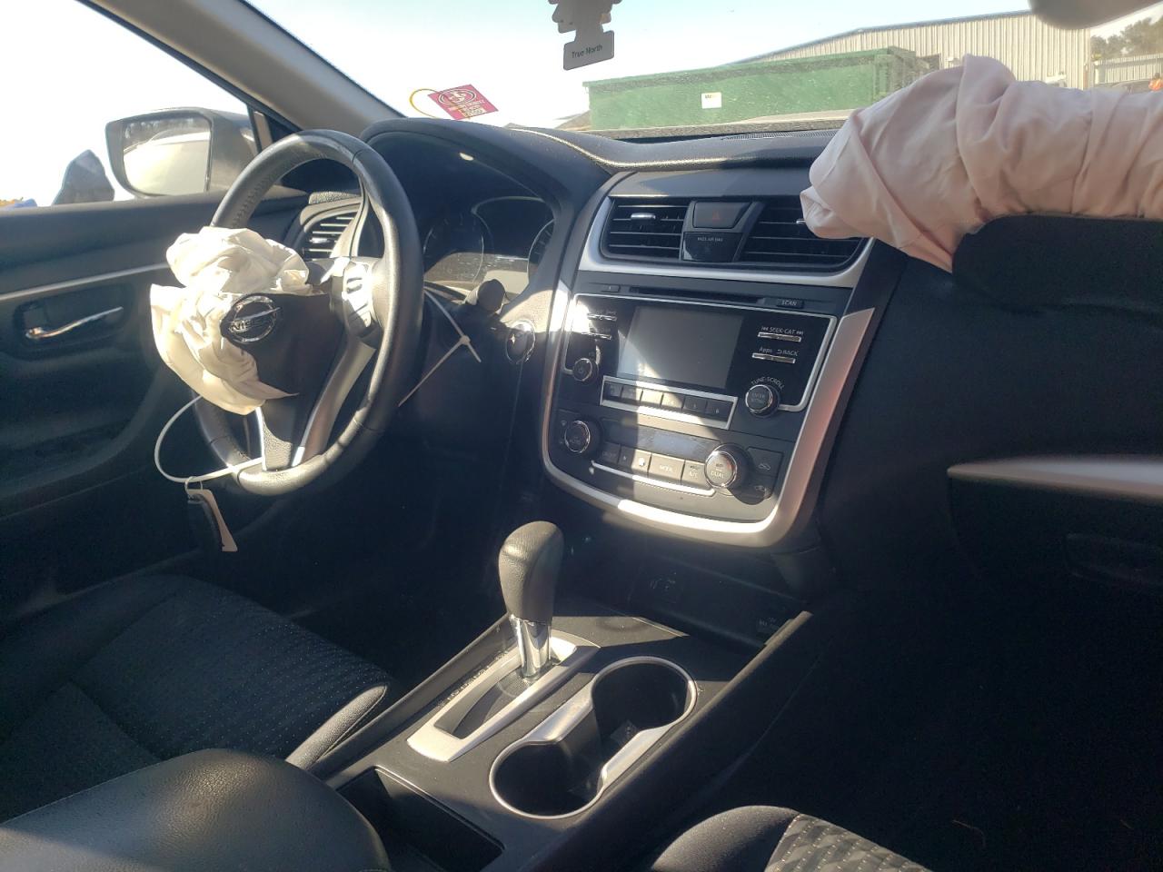 Photo 9 from auction – 2016 NISSAN ALTIMA 2.5 with VIN 1N4AL3AP3GC277622