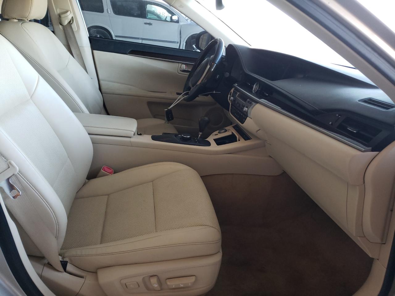 Photo 5 from auction – 2014 LEXUS ES 350 with VIN JTHBK1GG8E2136060