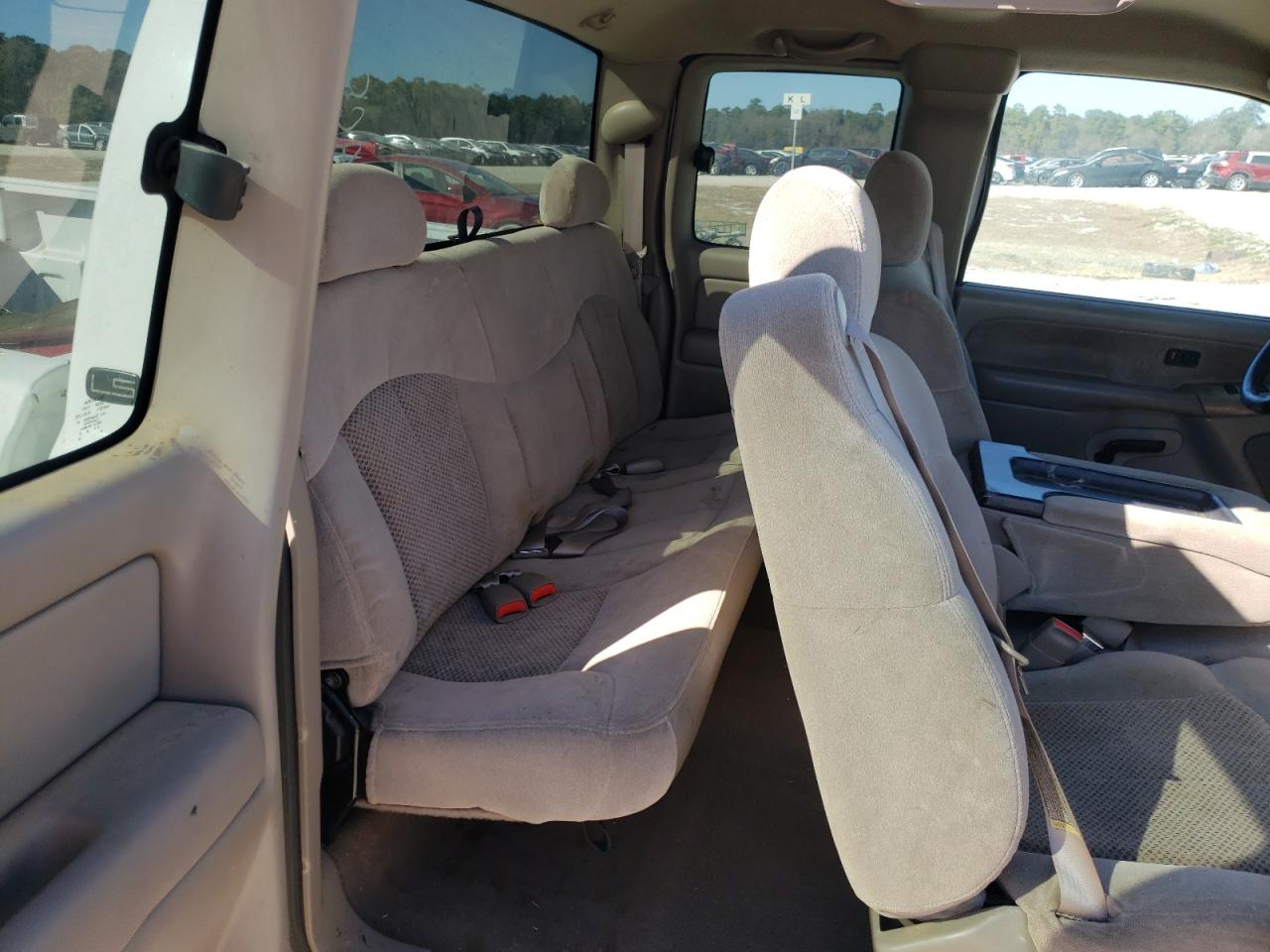 Photo 6 from auction – 2001 CHEVROLET SILVERADO with VIN 2GCEC19T911100183