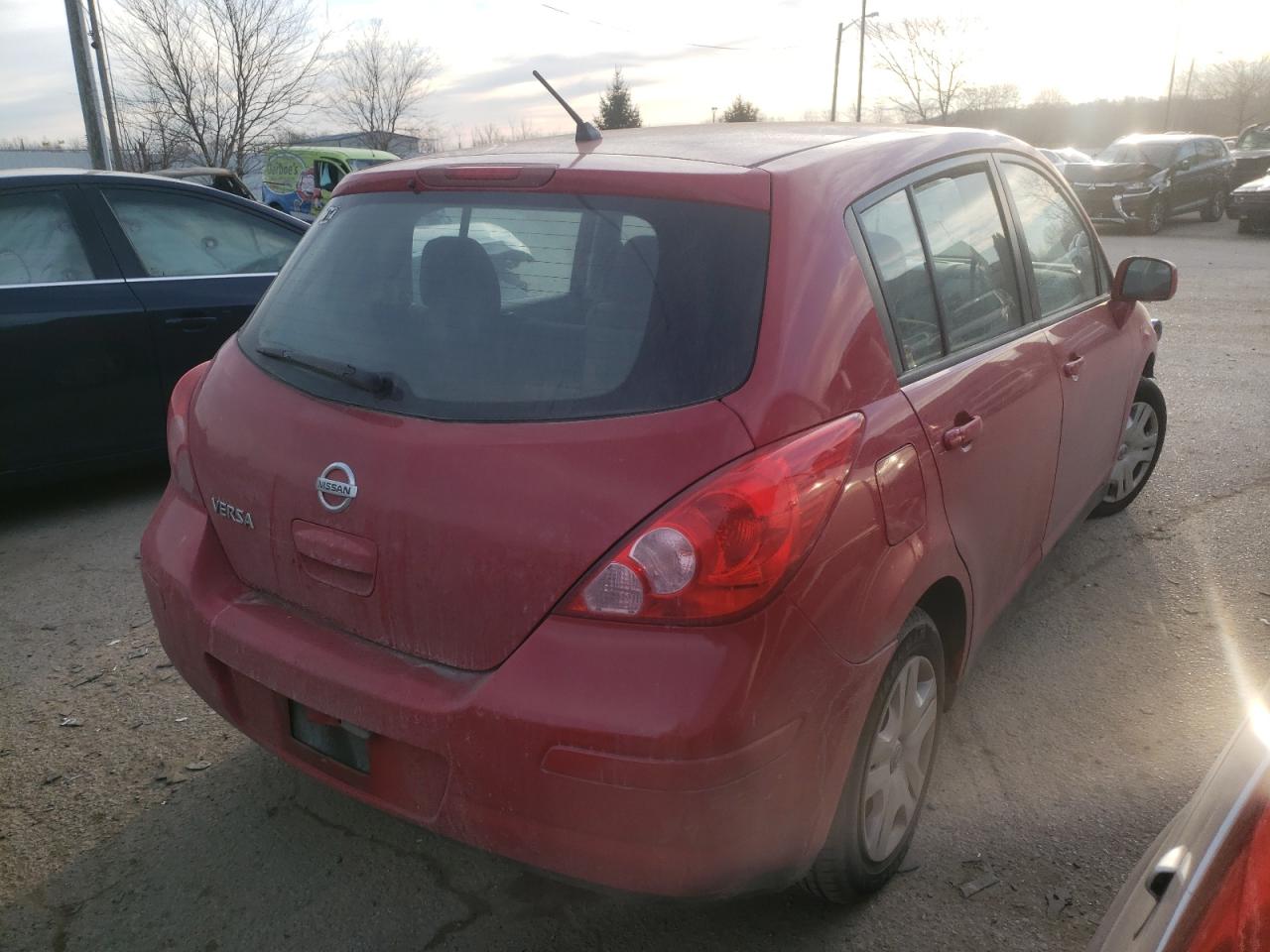صورة رقم 4 من المزاد - 2011 NISSAN VERSA S مع VIN 3N1BC1CP1BL459870