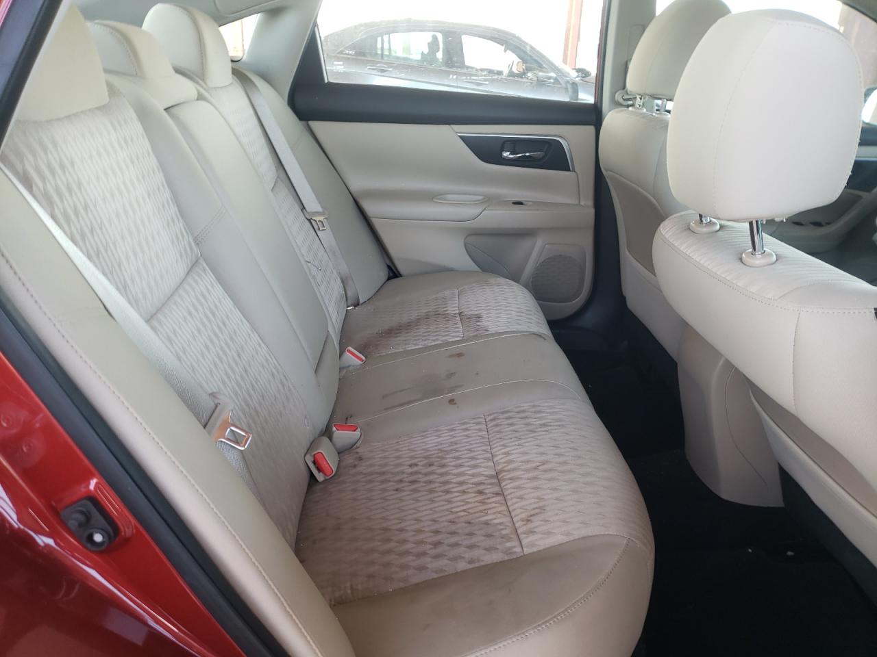 Photo 6 from auction – 2016 NISSAN ALTIMA 2.5 with VIN 1N4AL3AP0GC220794